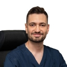 دکتر پارسا شیری 